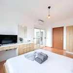 Sea Whisper Haven A06 * Дуррес