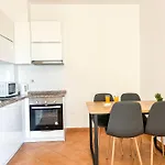 Апартаменты Sea Whisper Haven A06 *