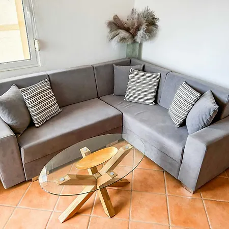 Sea Whisper Haven A06 Apartment Durrës