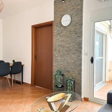 Sea Whisper Haven A06